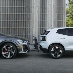 Thule OutPace 9012100 dviračių laikiklis ant kablio 2 dviračiams