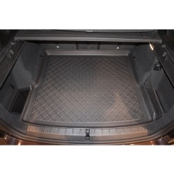 BMW X1 (F48) 2015 → 2022 fiksuotos galinės sėdynės Bagažinės kilimėlis Aristar AR193169G