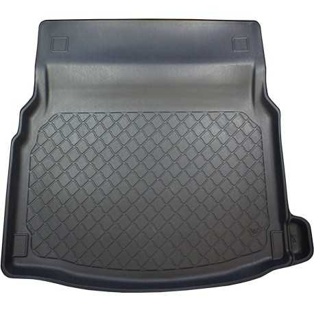 Mercedes E W213 2016 → 2023 Sedanas (netinka Plug-in Hybrid ir mod. su Subwoofer) Bagažinės kilimėlis Aristar