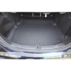Mercedes E W213 2016 → 2023 Sedanas (netinka Plug-in Hybrid ir mod. su Subwoofer) Bagažinės kilimėlis Aristar