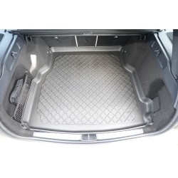 Mercedes C W206T 2021 → … Combi (netinka Plug-in Hybrid) Bagažinės kilimėlis Aristar