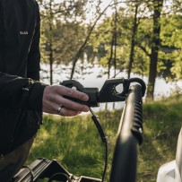 Thule VeloSpace 3 dviračių laikiklis ant kablio e-bike mikroautobusams