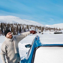 Sniego šepetys ir gramdiklis KUNGS TELE-IS su teleskopine rankena.77cm - 105cm